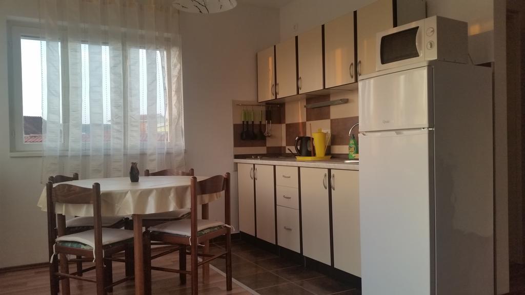 Apartments Dano Sukošan 객실 사진